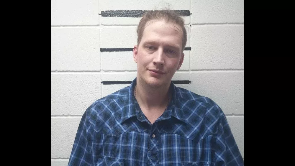 04-30-25-tailer-smith-mugshot-jpg