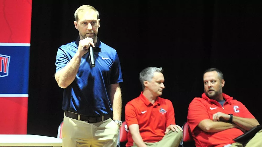 chris-sullivan723826