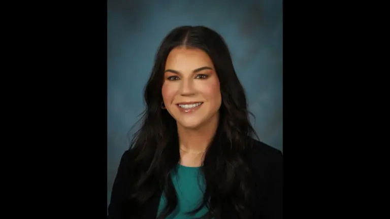 2025-melissa-sellers-spurr-headshot-1