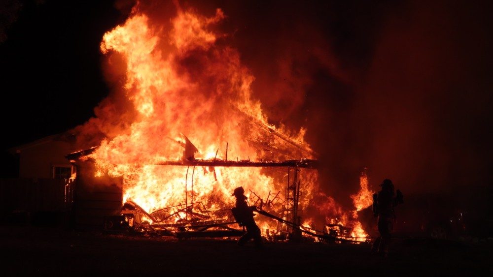 West 1st Street Home Destroyed In Fire (w/VIDEO) | WKDZ