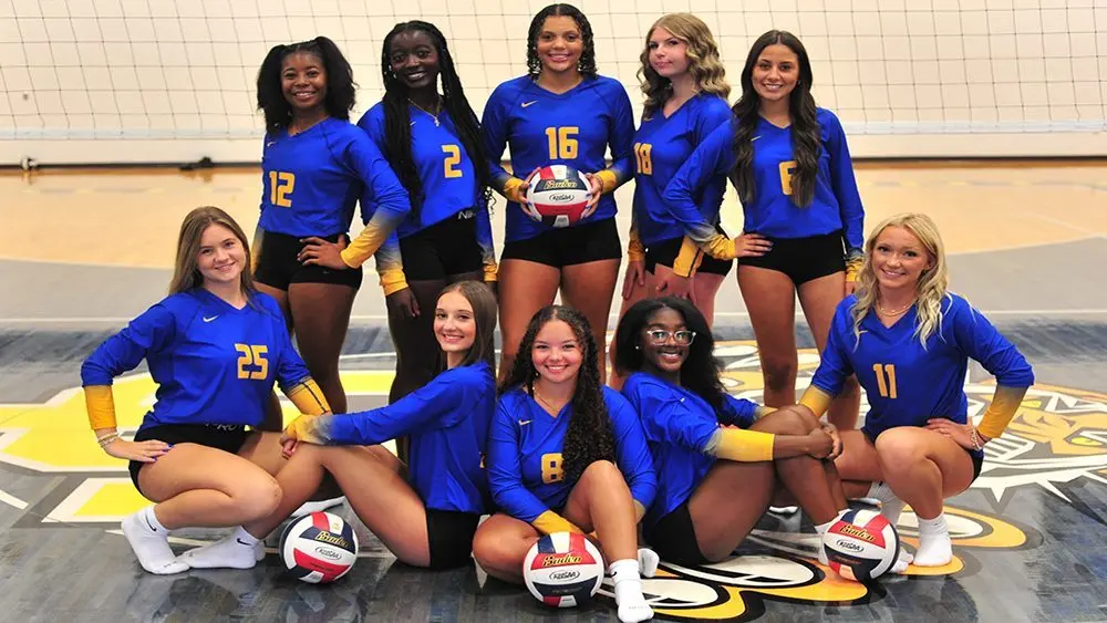 varsity-volleyball-team948028