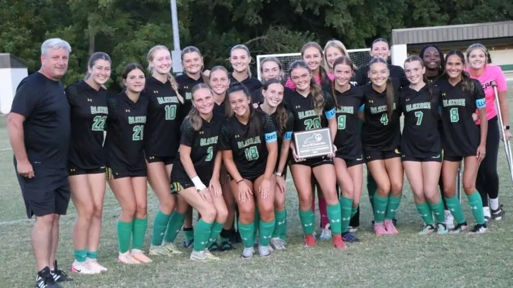 uha-girls-6-e1757388431260378904