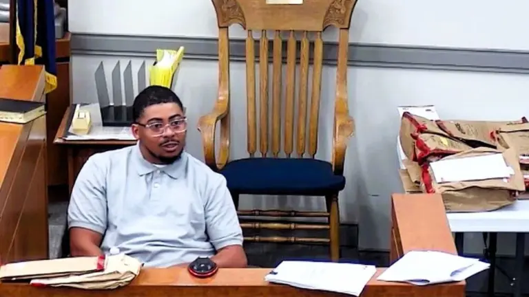 091625-kendall-spikes-2-2