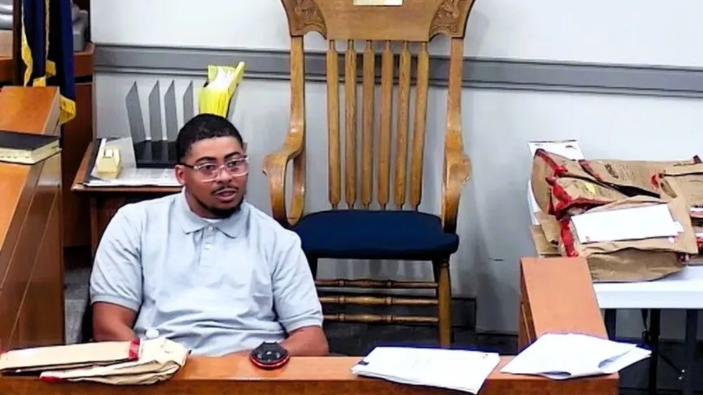 091625-kendall-spikes-2-2