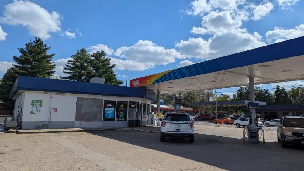 pxl_20251004_192317043-mp_copy_1000x563