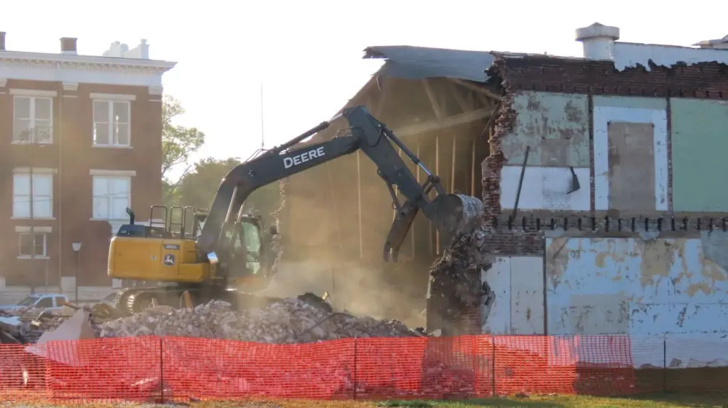 blue-streak-building-demo