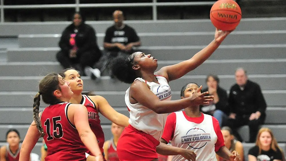 christian-mccracken-girls858408