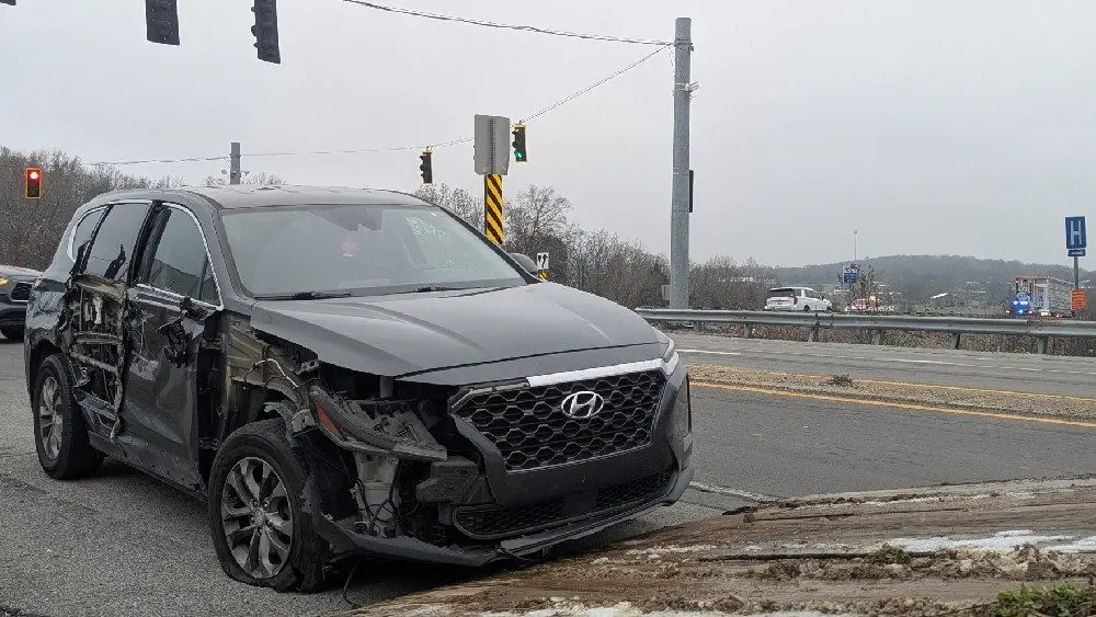 pxl_20251204_212533045-mp