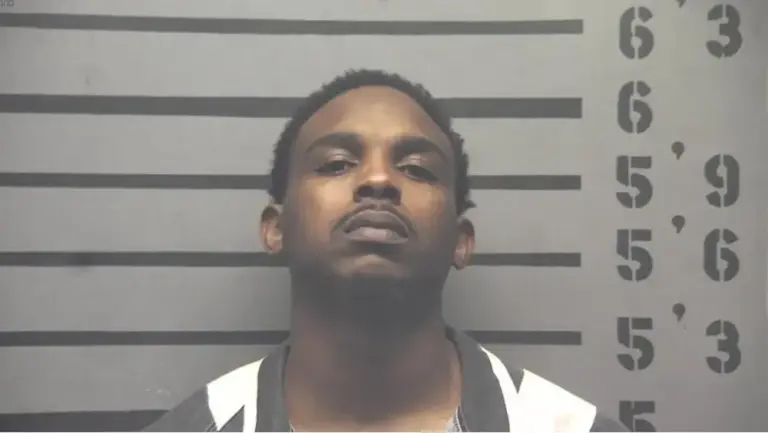 12-05-25-shaphane-stowe-mugshot-jpg