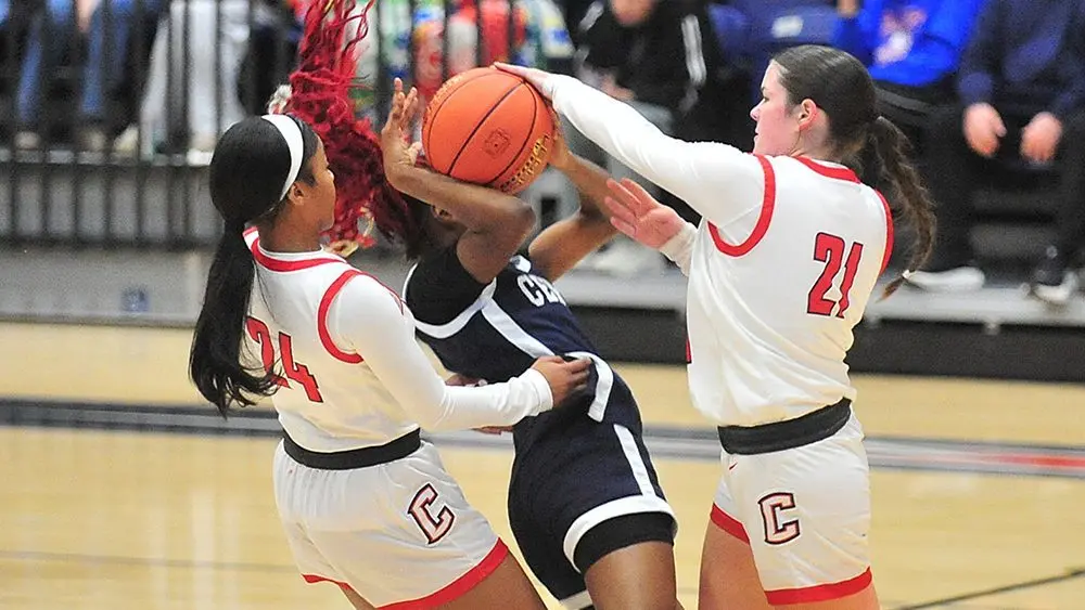 addie-menser-vs-warren-central195126