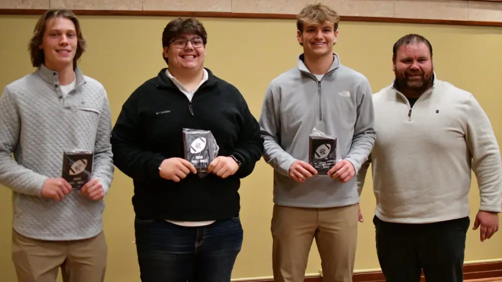 dsc_2475-e1765433533325186131