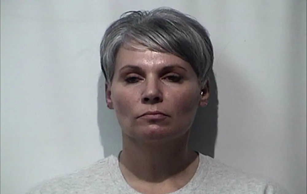10-15-25-jennifer-quisenberry-mugshot