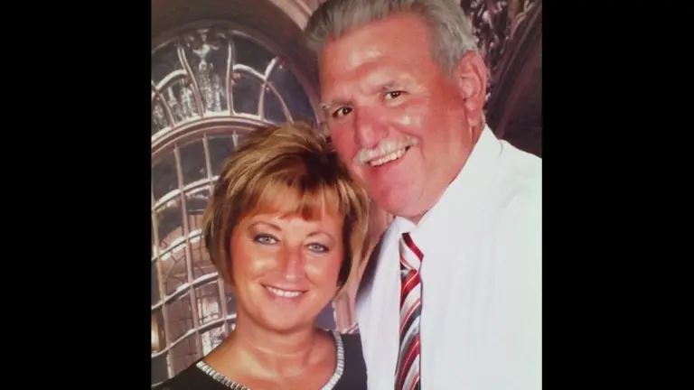 010226-bobbie-bill-wood-1-1