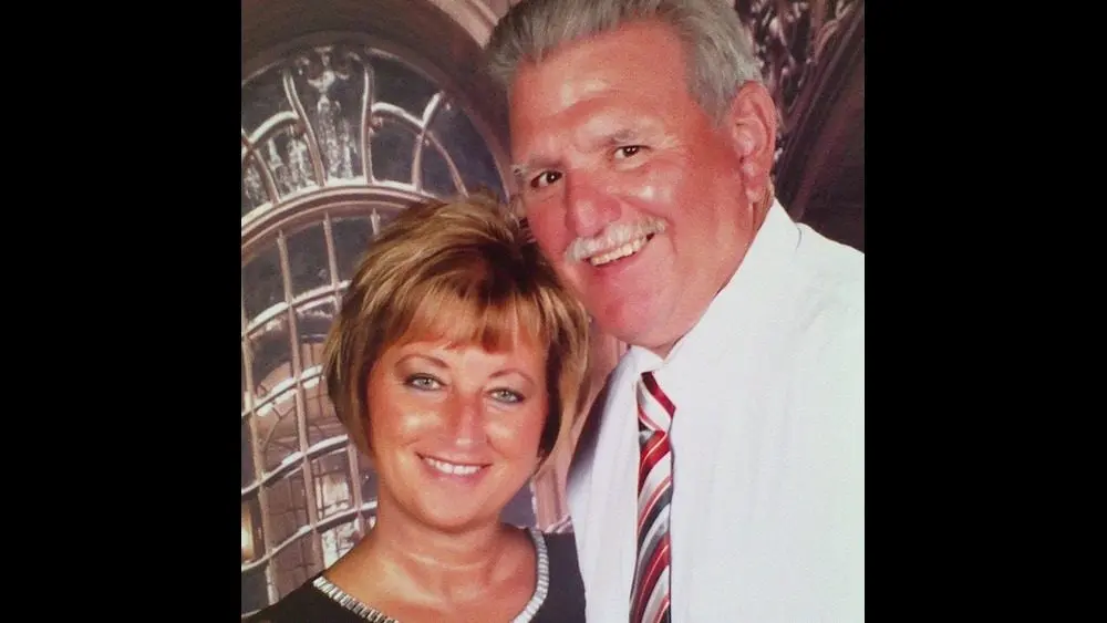 010226-bobbie-bill-wood-1-1