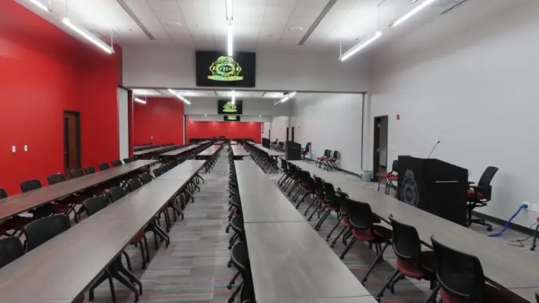 img_0485_copy_1000x563-2