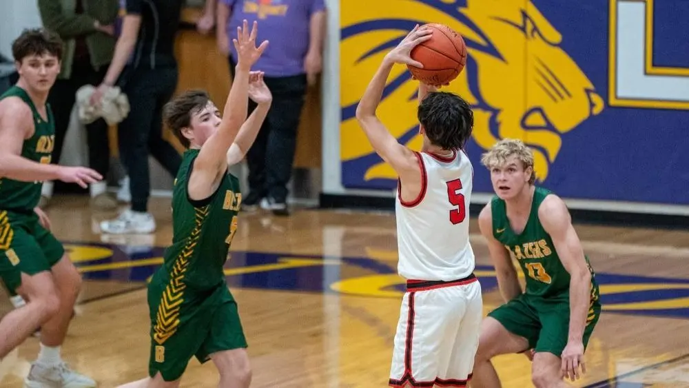 uha-mayfielddsc08000-e1770531762851945895