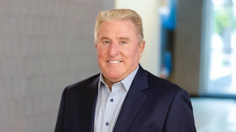 halstrom-headshot-small-version-1