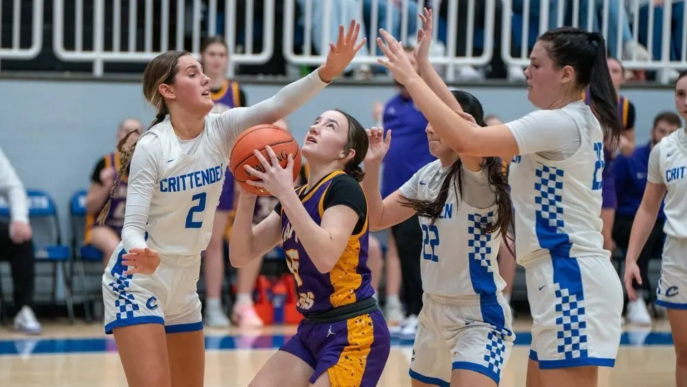 crittenden-lyondsc00779-e177217376243678837