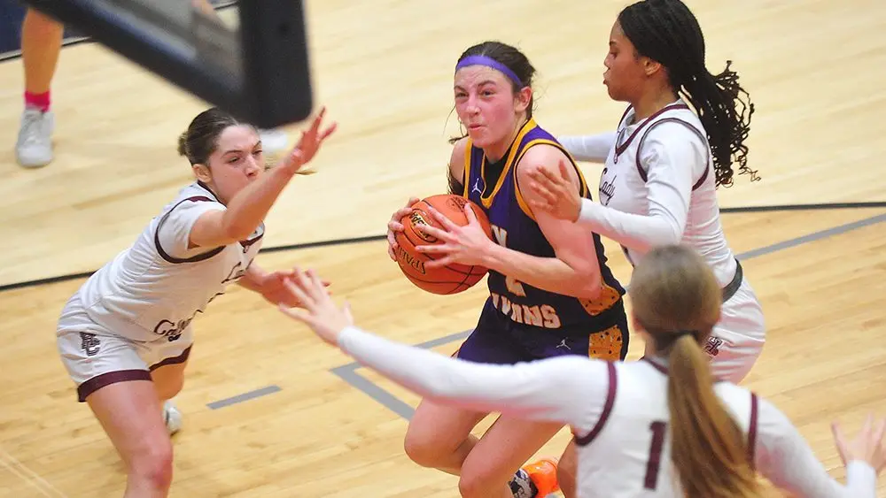 piper-cotham-vs-henderson963736