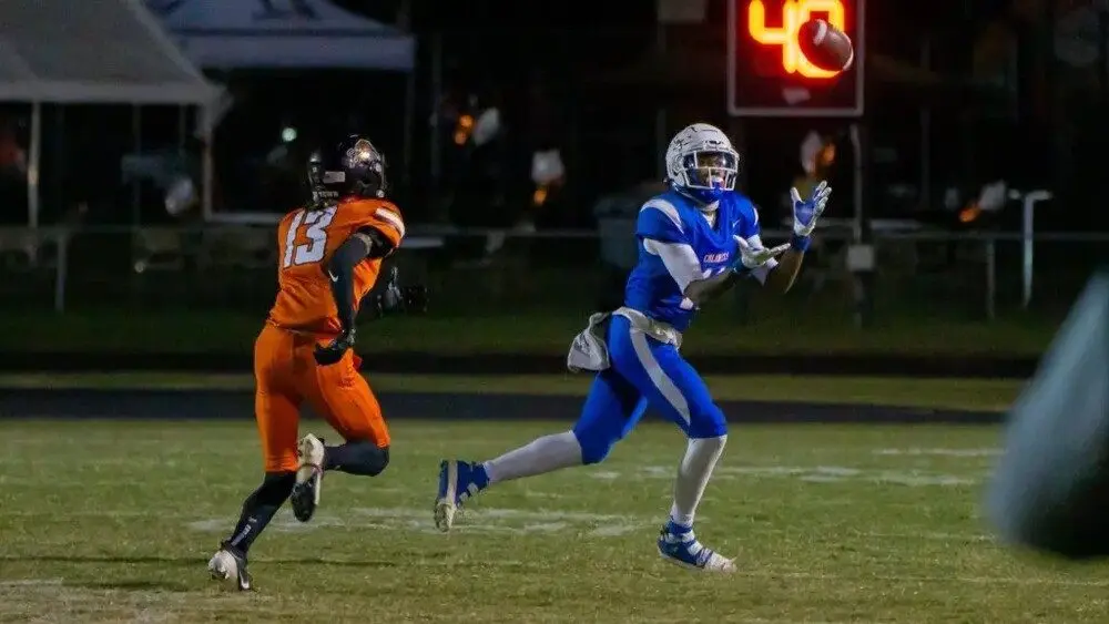 hopkinsville-christian-footballdsc02587-ezgif-com-resize612671