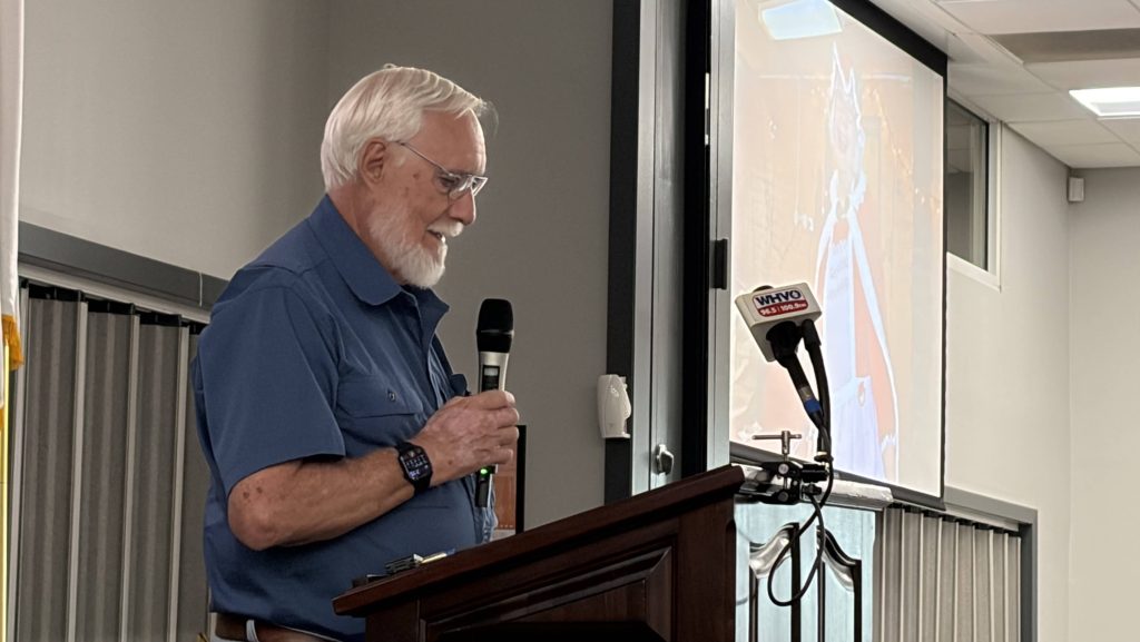 Volunteers Honored At Annual Benefit For Jeffers Bend