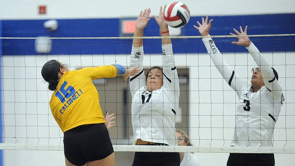 caldwell-trigg-volleyball670560