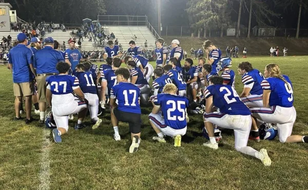 fbhwvteamhuddle