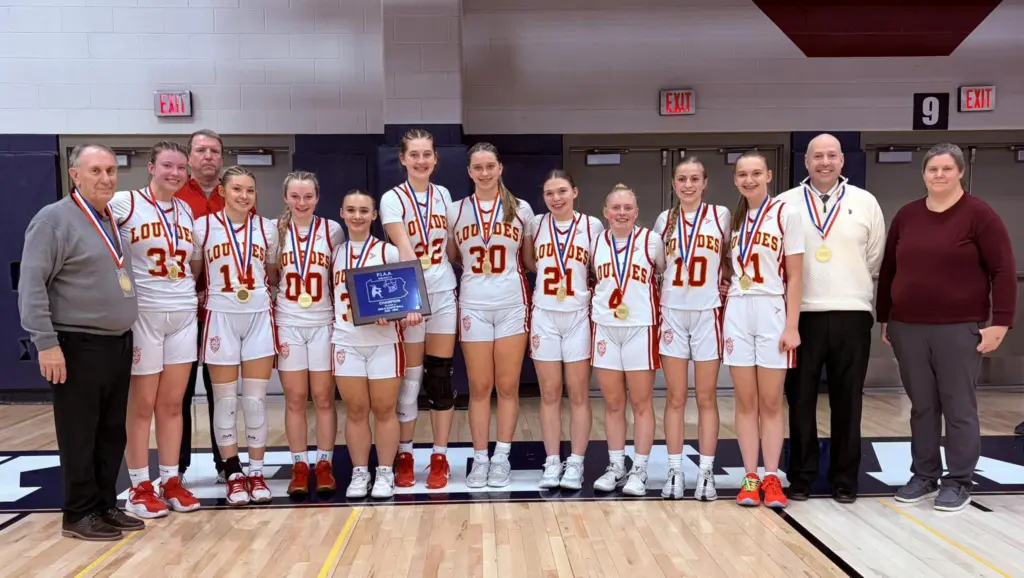 lourdes-girls-d4-team