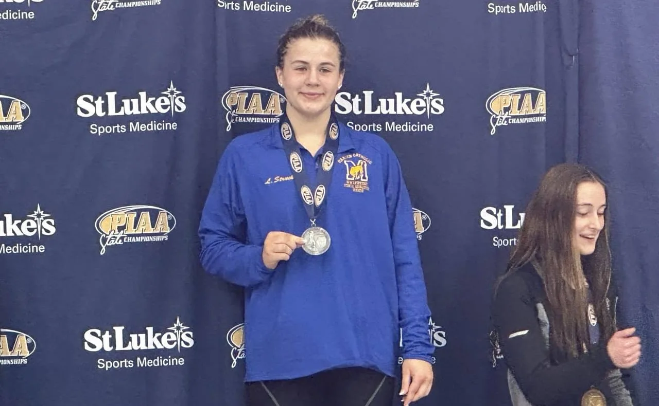 piaa-lydia-back-medal