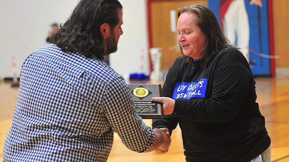 shannon-hodge-coach-of-the-year705603