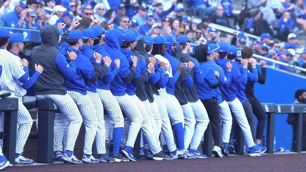 bench-pump-it-up-e1744513962474682855