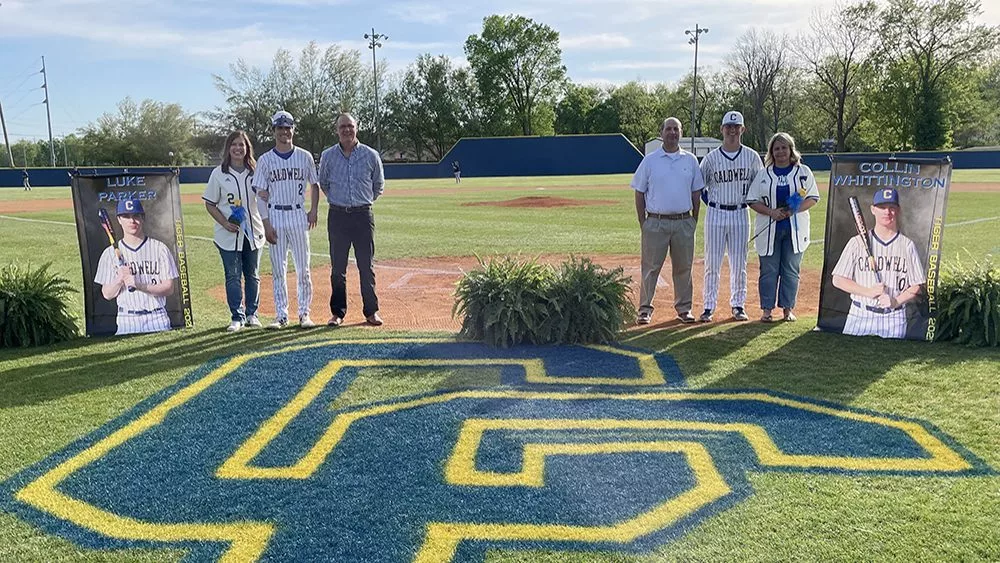 caldwell-seniors414376