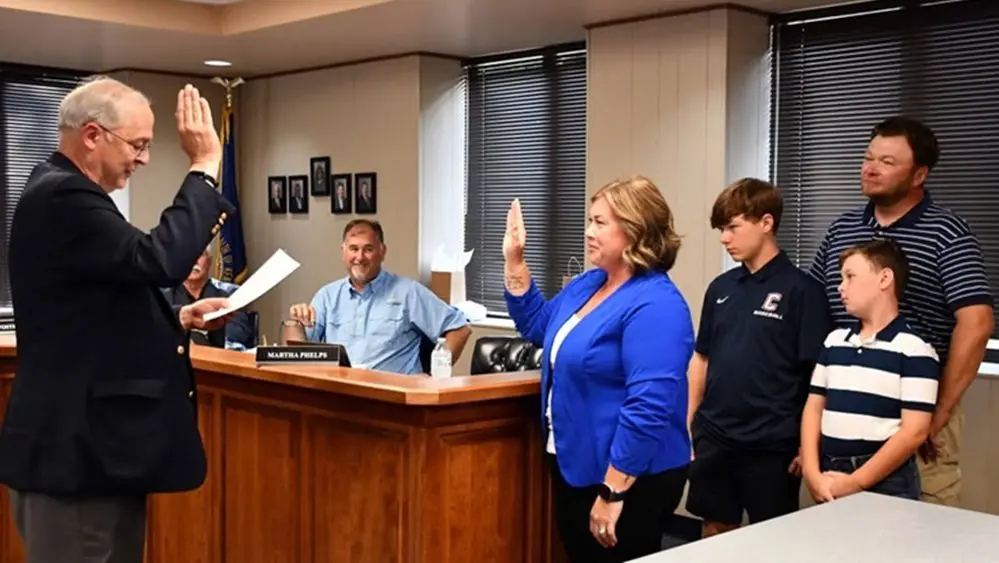 07-16-25-martha-phelps-sworn-in