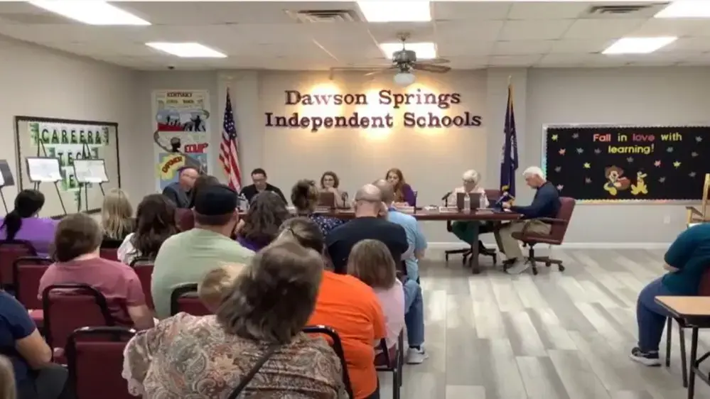 09-29-25-dsis-board-meeting-jpg-3