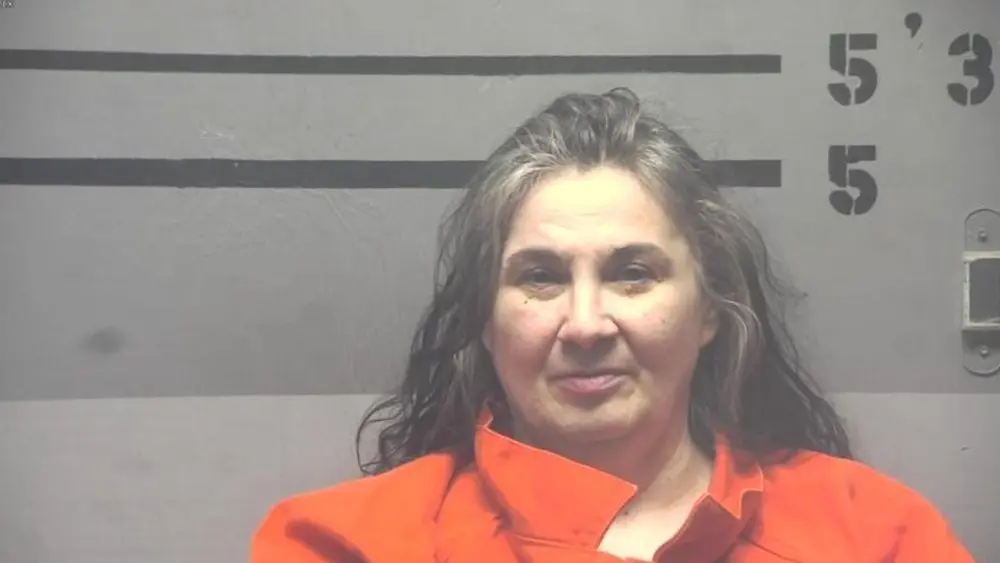 10-27-25-linda-duncan-mugshot