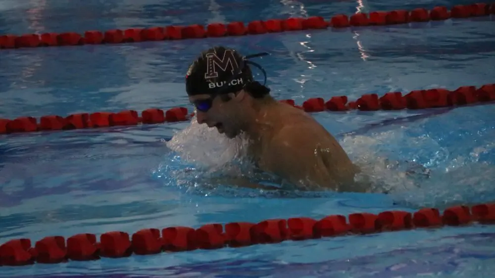 swimming-53-e1764079710386491433