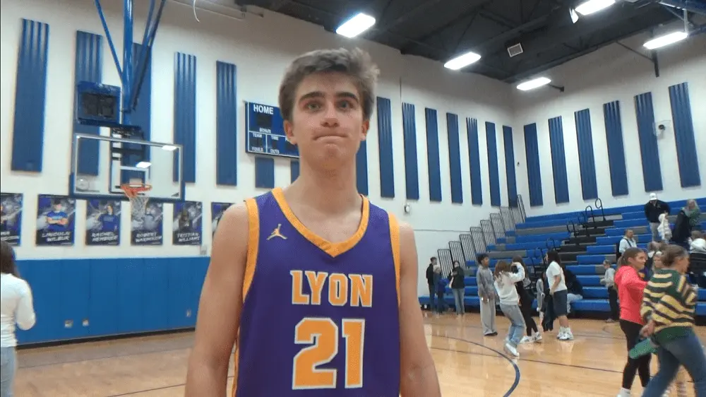 carson-thumbjnail383370