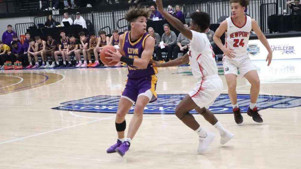 lyon-newport-42-e1770053499582723738