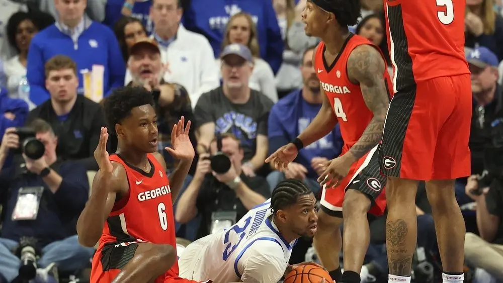 mo_jump_ball_1000x563_v3255399