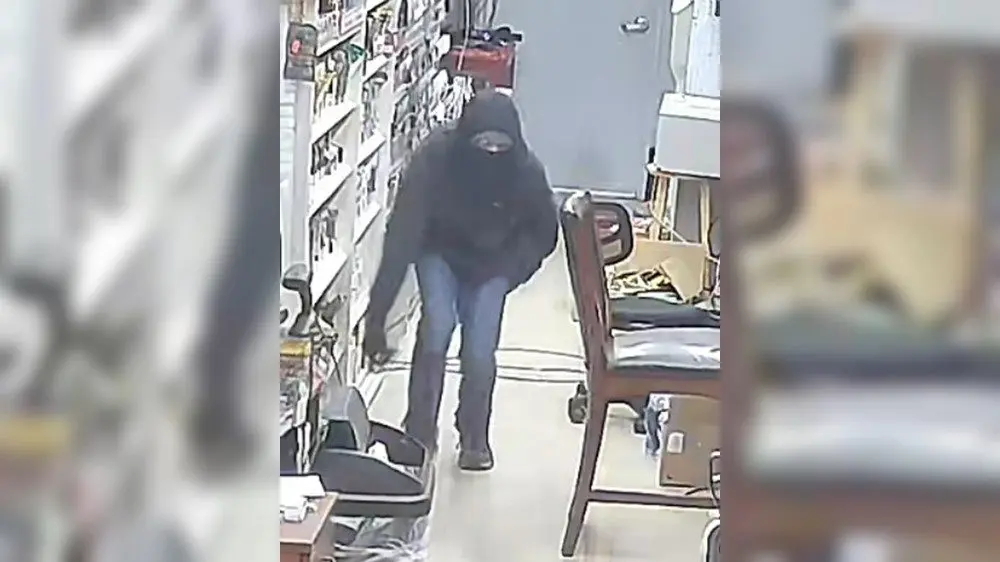 02-20-26-madisonville-burglary-suspect-mpd-pic