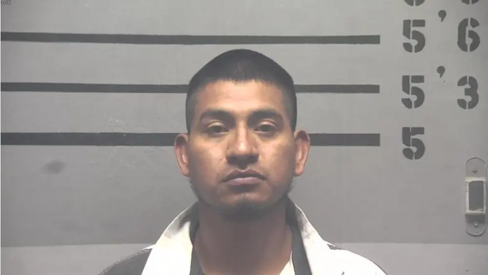 03-10-26-alonso-ramirez-mugshot