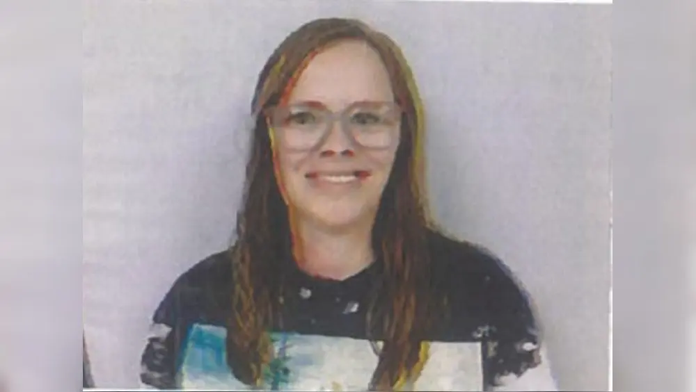 04-12-26-angela-long-mugshot