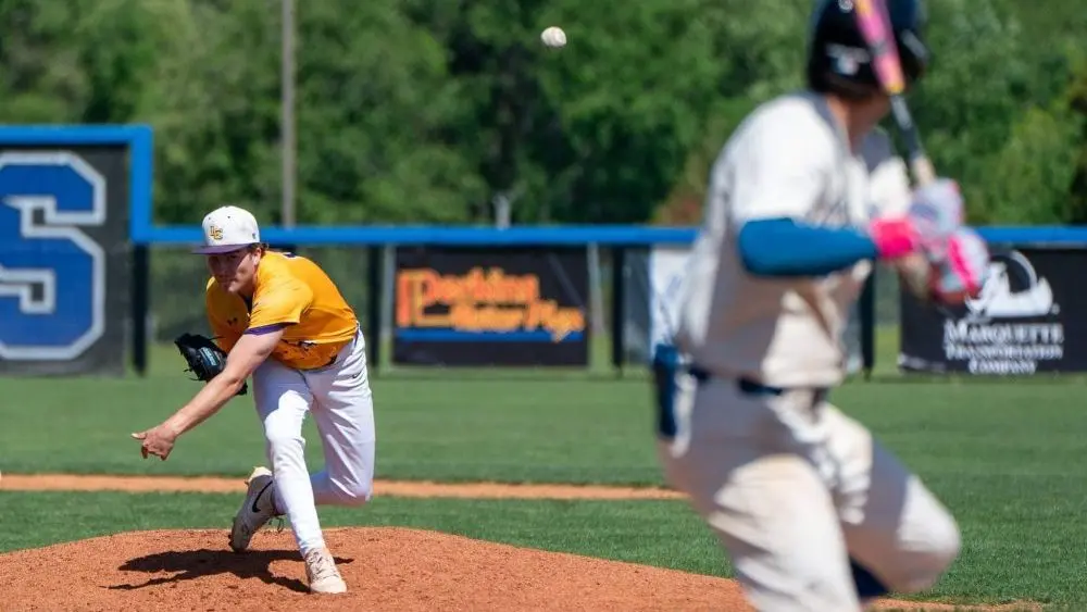 lyon-gravesdsc07092-e1777141168187735574