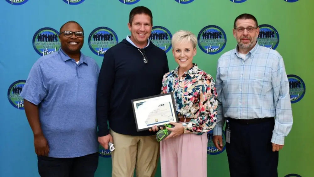 04-29-26-angela-shoulders-hcs-great-futures-award