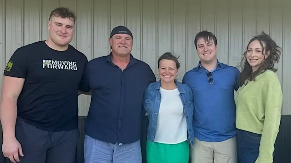 family_1000x563_highercrop264983