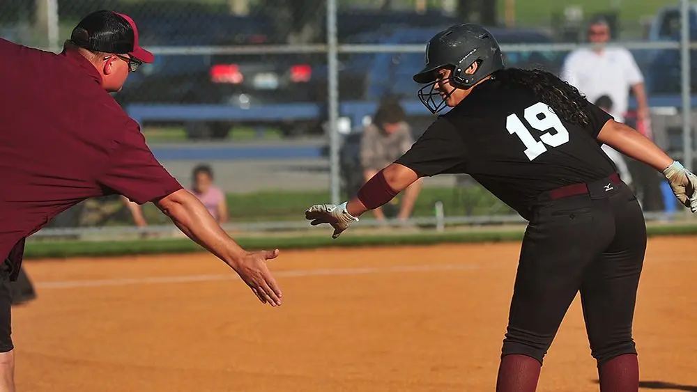 madisonville-softball580064