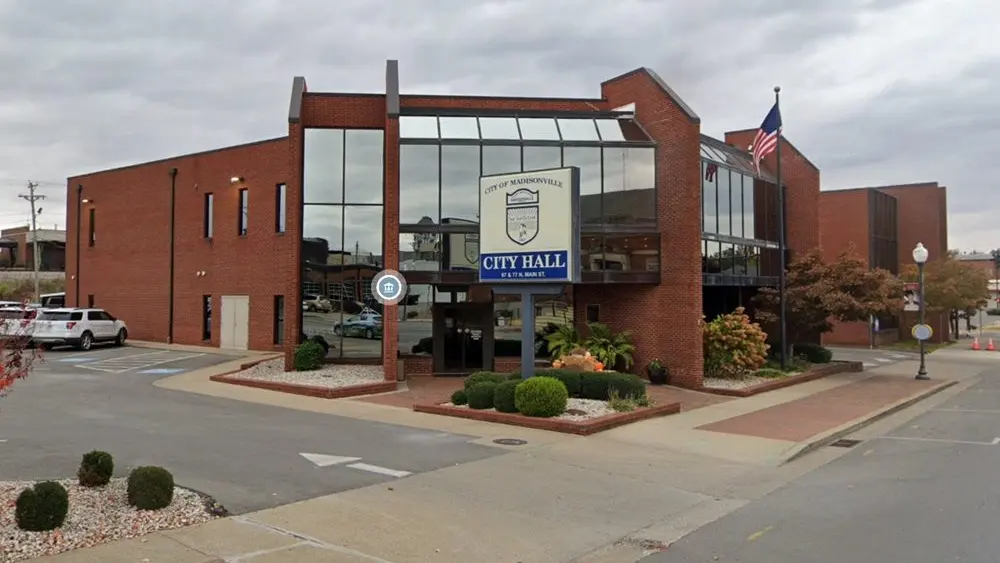 madisonville-city-hall-google-maps