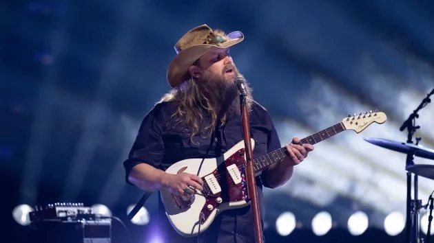 m_chrisstapleton2024cmaawardsonstageperformancedisneyfrankmicelotta400620