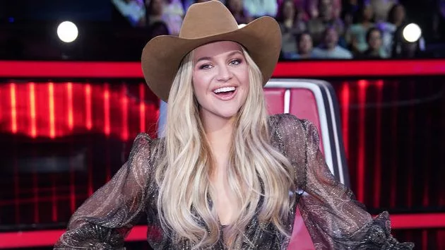 m_kelseaballerinivoicenbccowboyhat806742