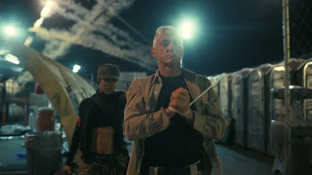 e_seanpenn_031526536503